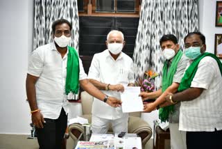 Farmers groups meet Yediyurappa