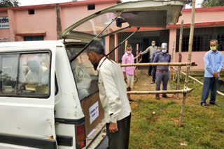 Corona test at static testing center in ranchi