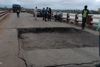 hadagalli  bridge has collapsed