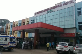 raipur police arrested ambedkar hospital nurse seeking money during kovid treatment