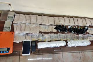 Western Division police Seized of drugs, Bangalore Western Division police Seized of drugs, Drugs seized, Drugs seized in Bangalore, Bangalore Drugs seized news, ಗಾಂಜಾ ಜಪ್ತಿ‌ಮಾಡಿದ ಪಶ್ಚಿಮ ವಿಭಾಗ ಪೊಲೀಸರು, ಗಾಂಜಾ ಜಪ್ತಿ‌ಮಾಡಿದ ಬೆಂಗಳೂರು ಪಶ್ಚಿಮ ವಿಭಾಗ ಪೊಲೀಸರು, ಡ್ರಗ್ಸ್​ ಜಪ್ತಿ, ಗಾಂಜಾ ವಶ, ಬೆಂಗಳೂರಿನಲ್ಲಿ ಡ್ರಗ್ಸ್​ ಜಪ್ತಿ, ಬೆಂಗಳೂರಿನಲ್ಲಿ ಡ್ರಗ್ಸ್​ ಜಪ್ತಿ ಸುದ್ದಿ,