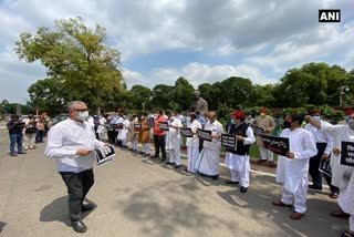 Opposition MPs stage protest over farm bills at Parliament premises