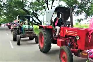 farmers-tractors-rally-at-karepalli-in-khammam-district-to-thank-cm-on-new-revenue-act