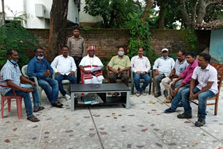 meeting of sarna dharm raksha abhiyan in ranchi, आदिवासी सांस्कृतिक सरना धर्म रक्षा अभियान की हुई की बैठक