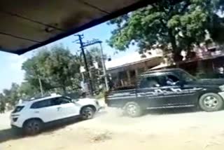 attack on car in Javal, सिरोही में कार पर हमलास, Sirohi News
