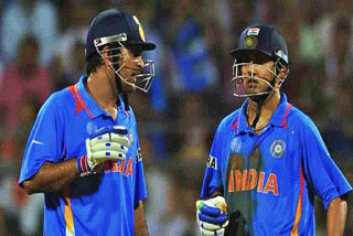 Gautam gambhir slammed ms dhoni's decisionn to bat at number seven