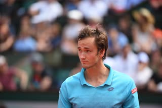 Daniil Medvedev Ruled out of French Open in the very first round