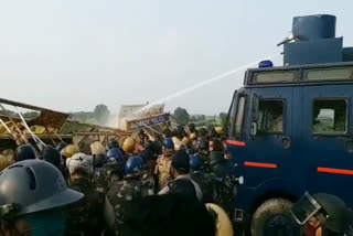 water cannon used on protesters in ambala