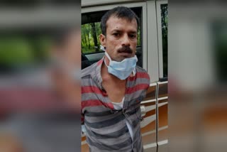 man arrested for rape attempt kollam  പെൺകുട്ടി പീഡന ശ്രമം  കൊല്ലം പീഡന ശ്രമം  പ്രായപൂർത്തിയാകാത്ത പെൺകുട്ടികളെ പീഡിപ്പിക്കാൻ ശ്രമം  rape attempt case kollam  kollam rape attempt