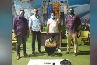 robbers arrested by rajouri garden police