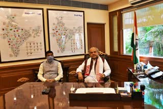 narendra-tomar-assumes-charge-as-union-minister-for-fpi