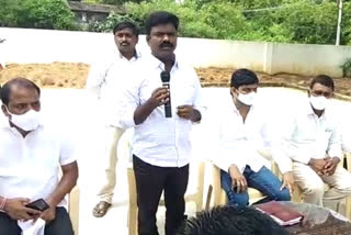 mla rasamayi balakishan meeting in manakondur