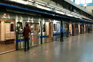 2500 persons  chalan in metro for violation of rules