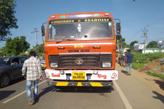 road accident in Kadapa dist ai ap and two persons died