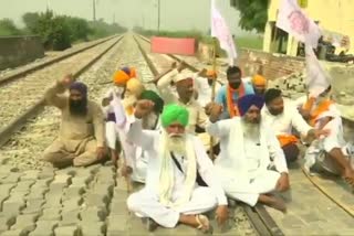 'Rail roko' agitation starts in Punjab, train services suspended