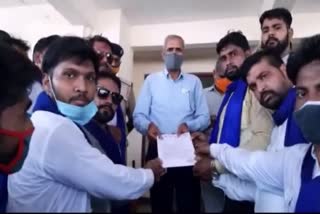 Bhim Army activists submitted a memorandum to the Deputy Commissioner In Palwal