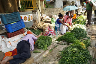 hike in the price of vegetable at ranchi, लगातार हो रही बारिश के कारण सब्जियों की कीमत में उछाल