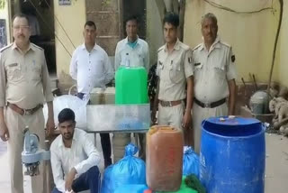 Accused arrested with illegal liquor