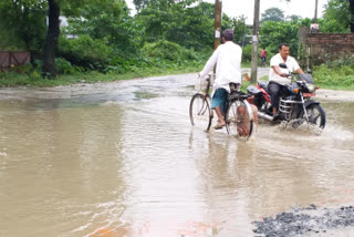 rain turns roads into lakes in araria bihar