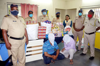 two arrested for stocking and selling gutkha at aurangabad