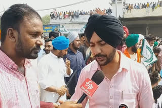 singer Gurwinder Brar says Punjab singers will stand shwith farmers against Agriculture bills