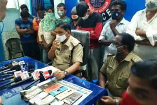 betting gang arrested in allagadda kurnool district