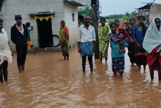 Surapura heavy rains Water Coming homes and disrupted people's