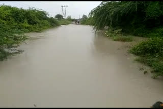 Clay house collapse due to heavy rain in Bagalkot