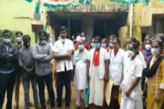 nurses protest at kurnool district medical office