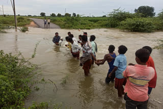 The adventures of youth in overflowing waters