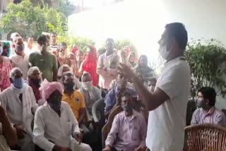 Sahupura villagers met MLA Nayan Pal Rawat