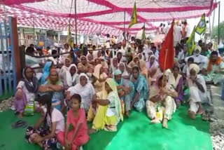 Farmers staged a rail stop protest over agricultural bills