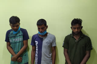 three dacoit arrested with arms
