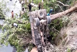 Almora accident news