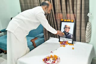 bjp state president bandi sanjay pay tributes to konda laxman bapuji birth anniversary