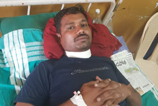 person attack with blade on youth in anakapalli vizag district