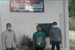 Narcotics squad team arrested a drug peddler