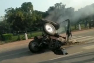 Punjab Youth Congress workers torch tractor during protest near India Gate