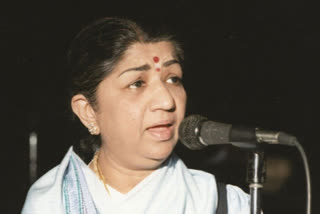 Sand artist Sudarsan wishes legendary singer Lata Mangeshkar a Happy Birthday