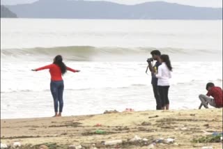 There is no safety for tourists on the beaches of Uttara Kannada