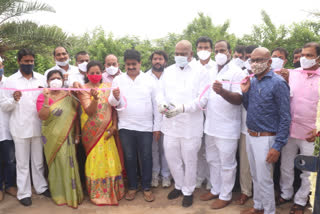 kalyan laxmi and shaadi mubarak cheque distribution by minister mallareddy at peerzadiguda