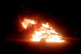 Fire in a moving Scorpio car on Delhi Saharanpur Road