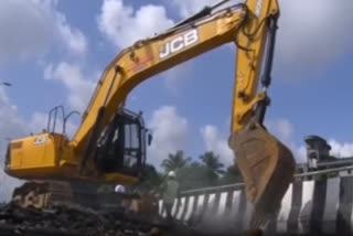 WATCH: Demolition of Palarivattom flyover starts