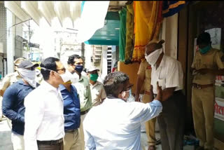 akola collector jitendra papalkar action on without mask citizen