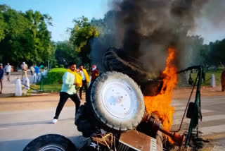 Youth Congress President Birender Dhillon detained in case of burning tractor on Rajpath
