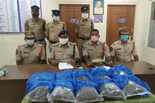 9 Members Arrest in Avanigadda who supplies Ganja