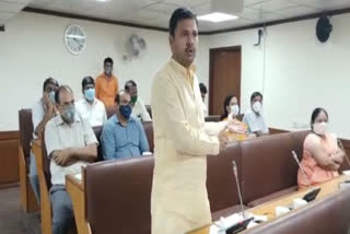 Councilor angry over not receiving medicines in MCD hospital