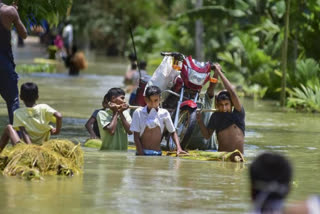 Assam flood situation slightly improves, 2.79 lakh still hit