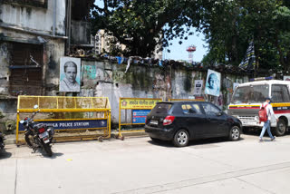 Strong police presence in Mumbai Bagh