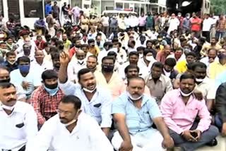 owners of private tours and travels company protest in hyderabad telangana